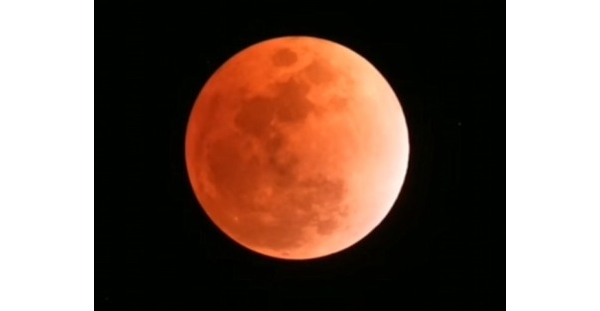 正月十五看，全月食！